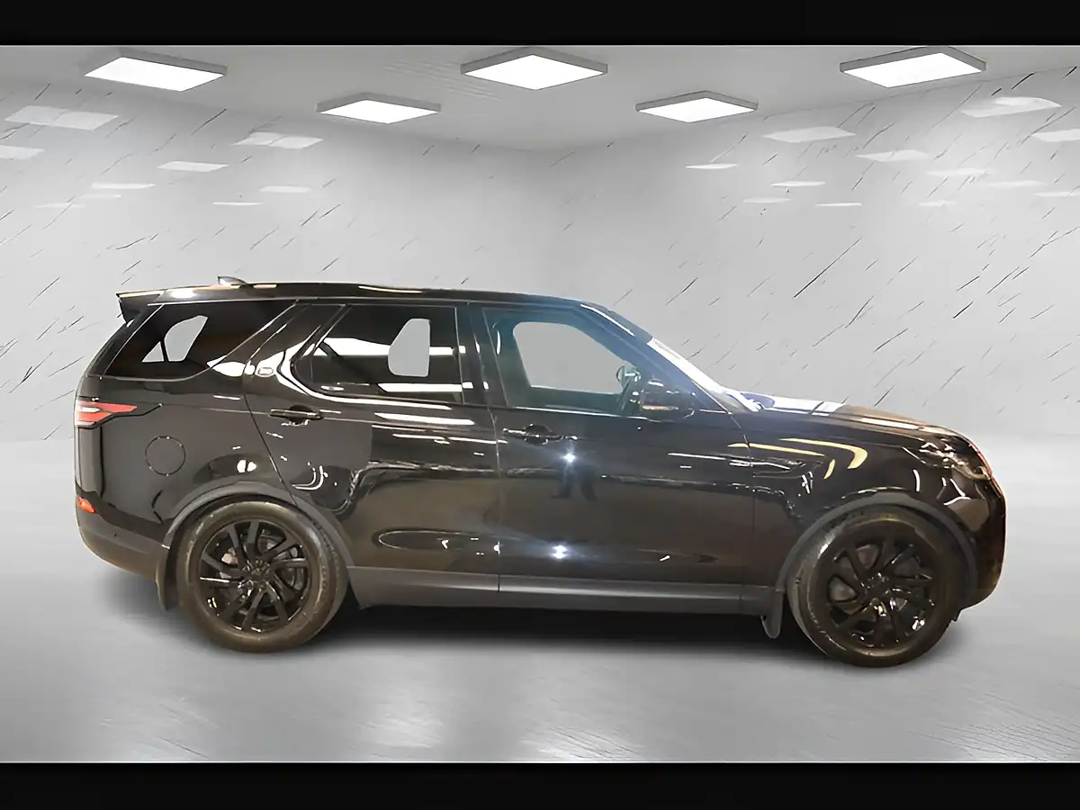 Used 2020 Land Rover Discovery Hse Santorini Black - Interior and Exterior details 8