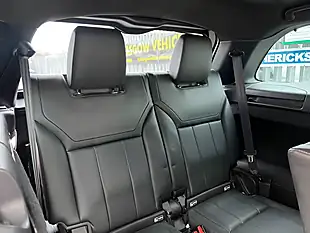 Used 2020 Land Rover Discovery Hse White - Interior and Exterior details 11