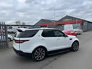Used 2020 Land Rover Discovery Hse White - Interior and Exterior details 6
