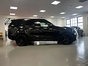 Used 2020 Land Rover Discovery Landmark Black - Interior and Exterior details 19