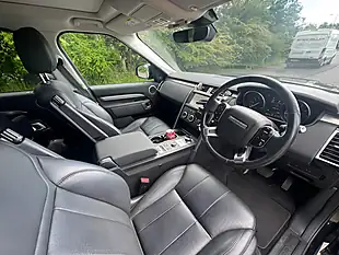 Used 2020 Land Rover Discovery Landmark Edition Black - Interior and Exterior details 15