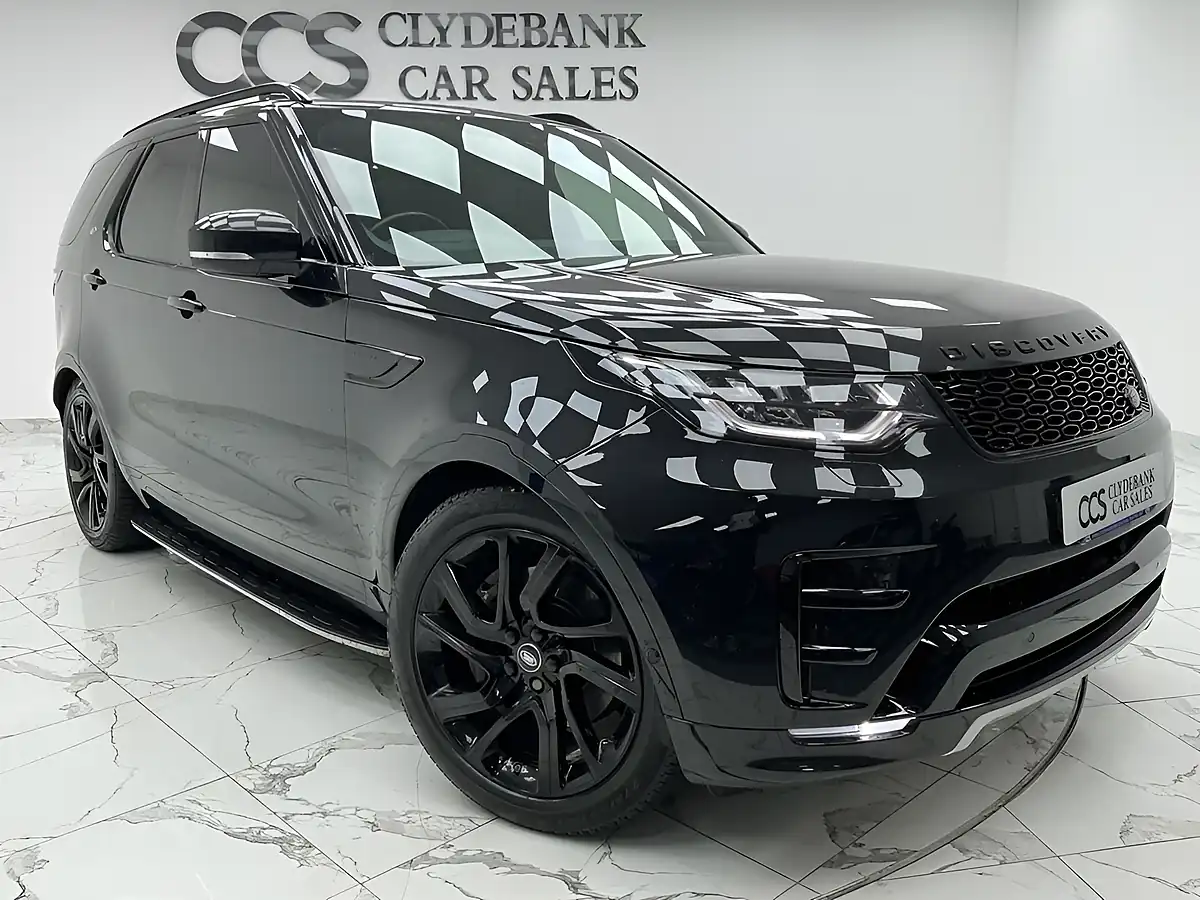 Used 2020 Land Rover Discovery Landmark Edition Black - Front View