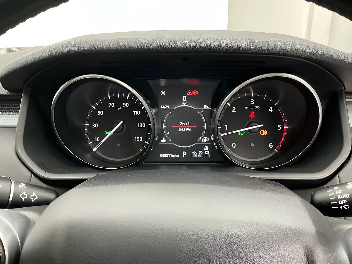 Used 2020 Land Rover Discovery Landmark Edition Black - Interior and Exterior details 13