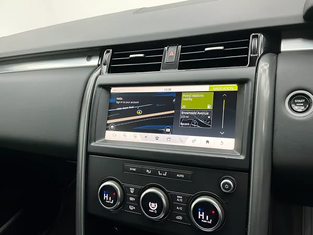 Used 2020 Land Rover Discovery Landmark Edition Black - Interior and Exterior details 16