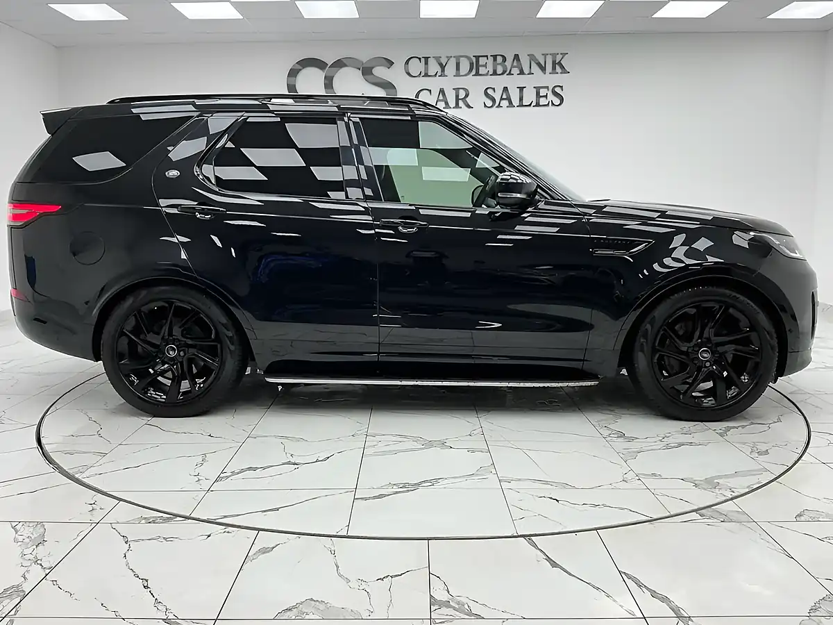 Used 2020 Land Rover Discovery Landmark Edition Black - Interior and Exterior details 2