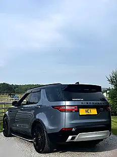 Used 2020 Land Rover Discovery Landmark Edition Blue - Interior and Exterior details 5