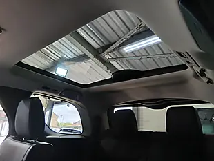 Used 2020 Land Rover Discovery Landmark Edition White - Interior and Exterior details 10