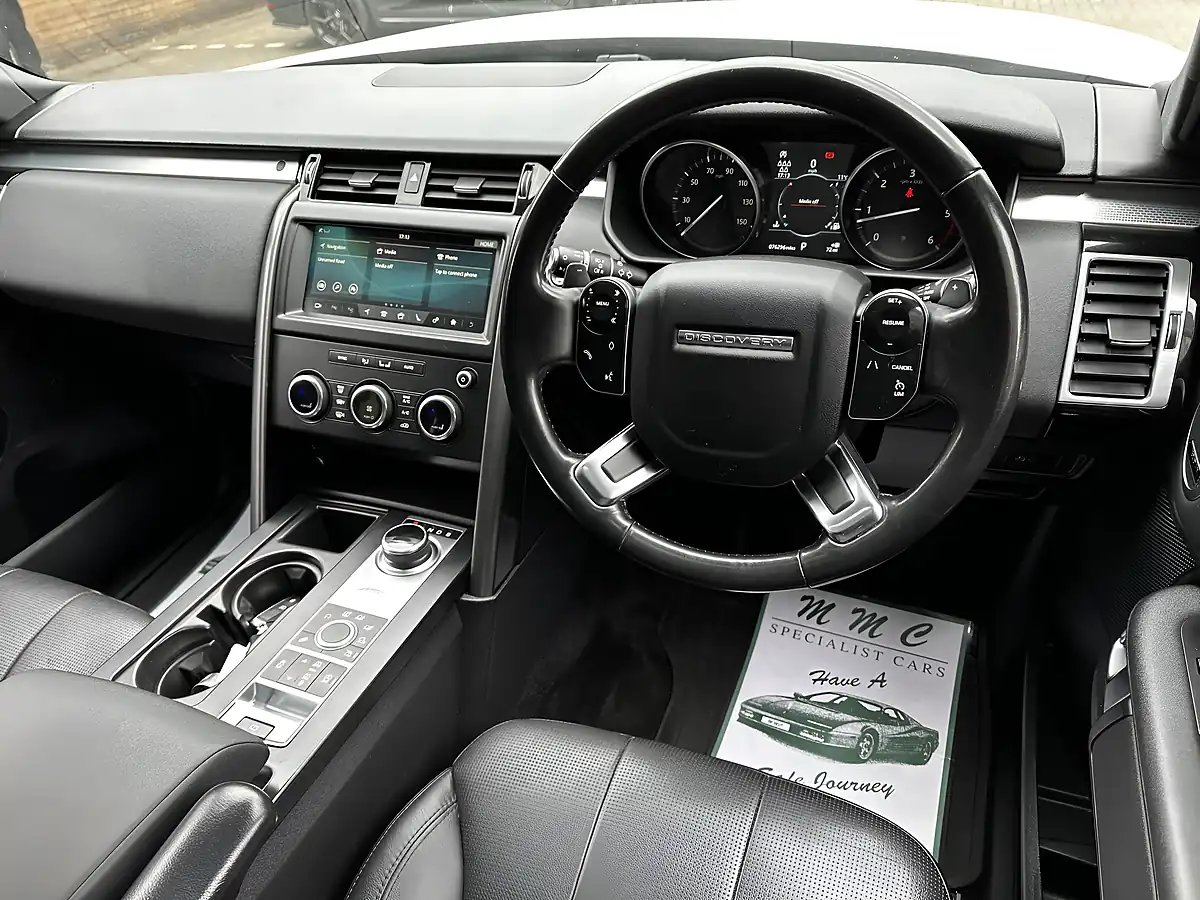 Used 2020 Land Rover Discovery Landmark Edition White - Interior and Exterior details 15