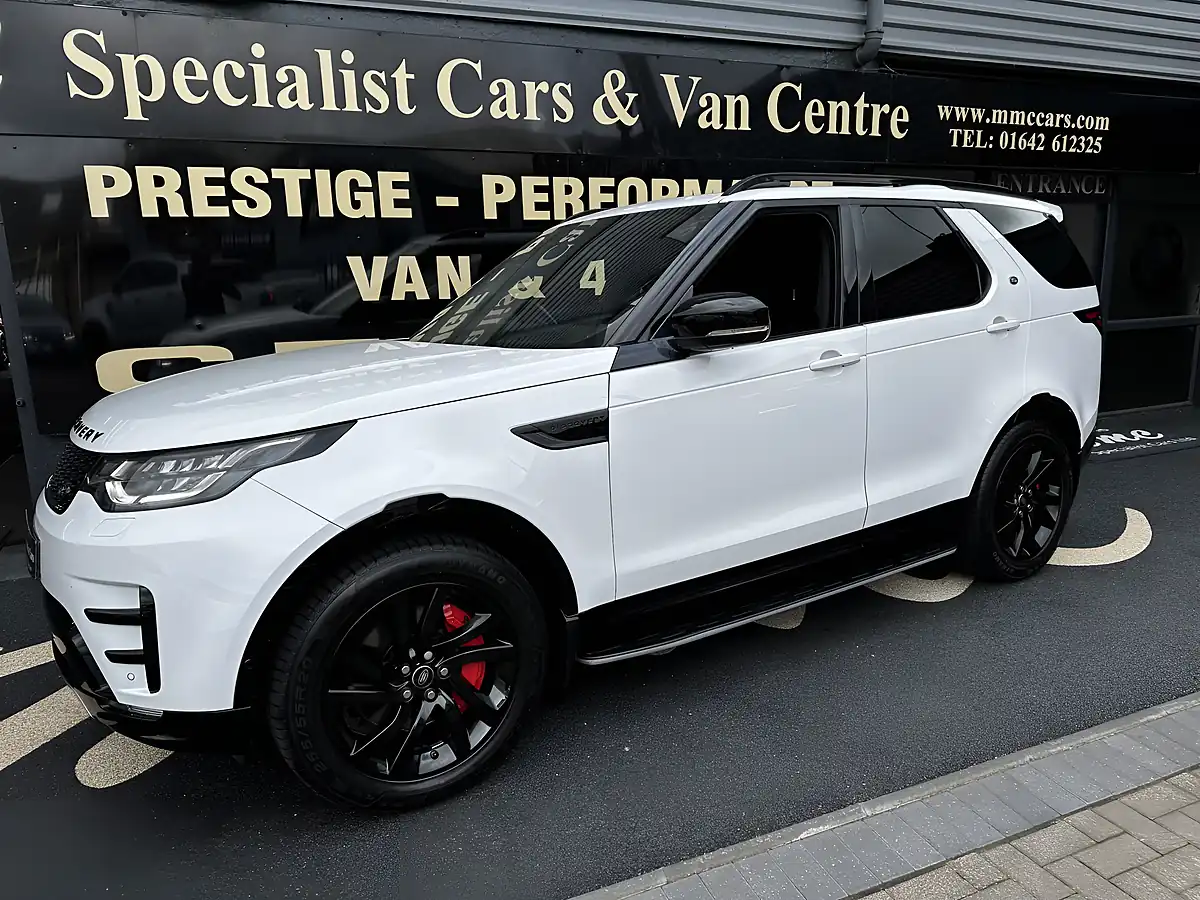 Used 2020 Land Rover Discovery Landmark Edition White - Interior and Exterior details 2