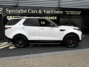 Used 2020 Land Rover Discovery Landmark Edition White - Interior and Exterior details 5