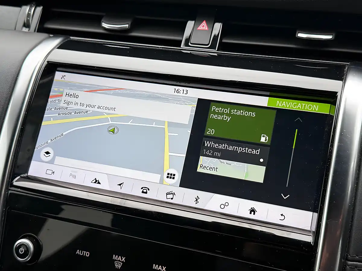 Used 2020 Land Rover Discovery Sport Hse Black - Interior and Exterior details 15