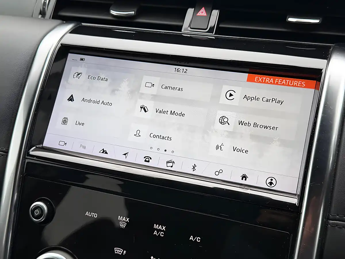 Used 2020 Land Rover Discovery Sport Hse Black - Interior and Exterior details 16