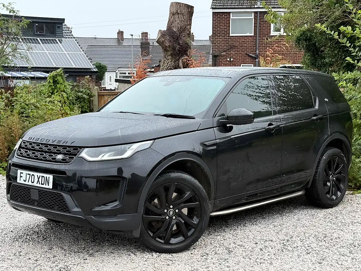 Used 2020 Land Rover Discovery Sport Hse Black - Interior and Exterior details 2