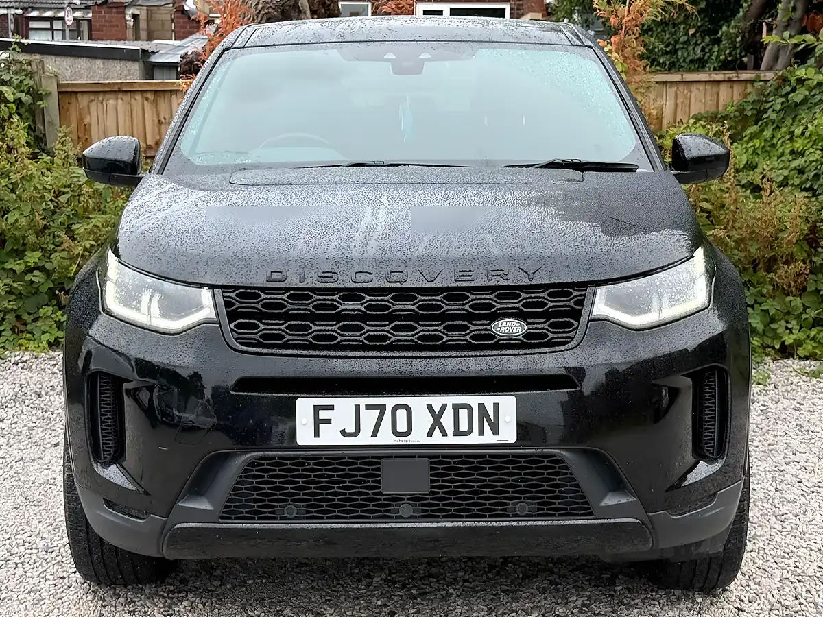 Used 2020 Land Rover Discovery Sport Hse Black - Interior and Exterior details 4