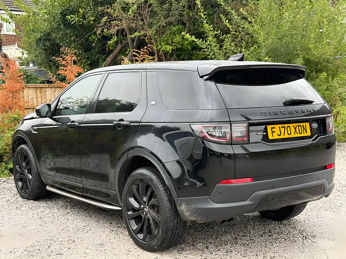Used 2020 Land Rover Discovery Sport Hse Black - Interior and Exterior details 6