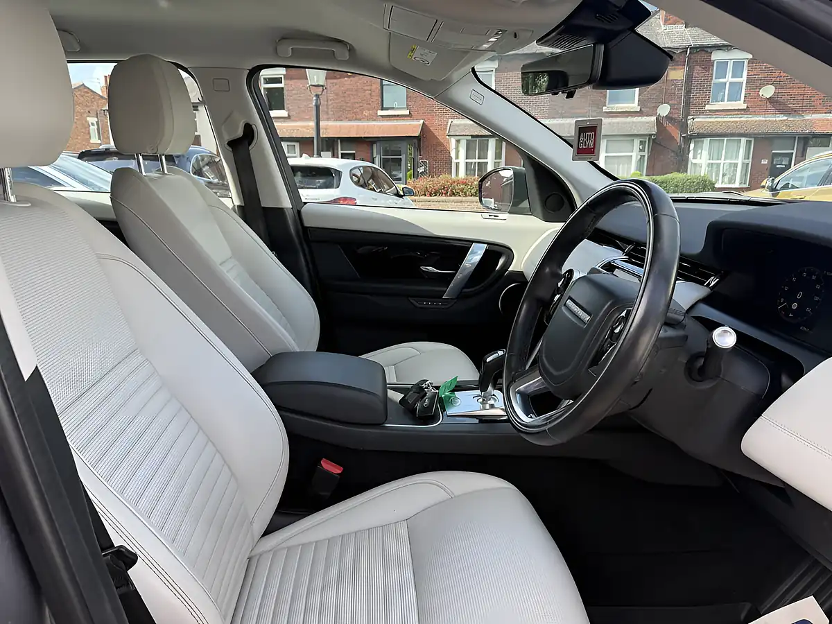 Used 2020 Land Rover Discovery Sport Hse Grey - Interior and Exterior details 13