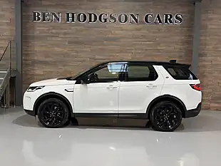Used 2020 Land Rover Discovery Sport Hse White - Interior and Exterior details 6