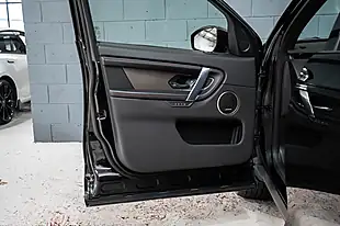 Used 2020 Land Rover Discovery Sport R-Dynamic Hse Black - Interior and Exterior details 10