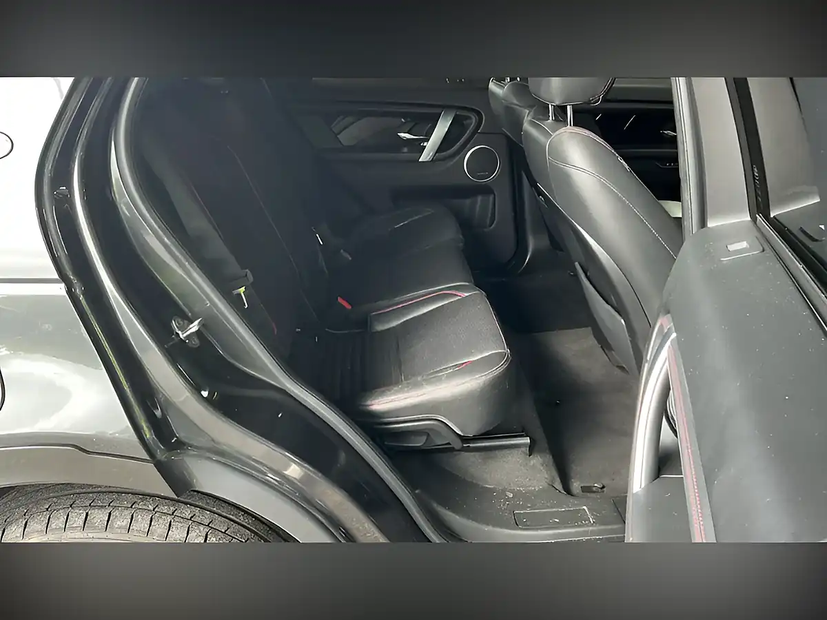 Used 2020 Land Rover Discovery Sport R-Dynamic Hse Carpathian Grey - Interior and Exterior details 10