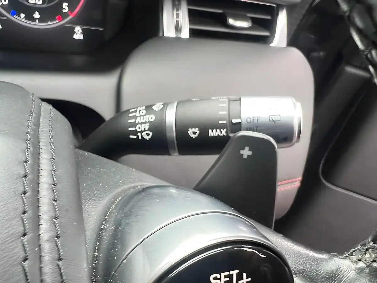 Used 2020 Land Rover Discovery Sport R-Dynamic Hse Stornoway Grey - Interior and Exterior details 13