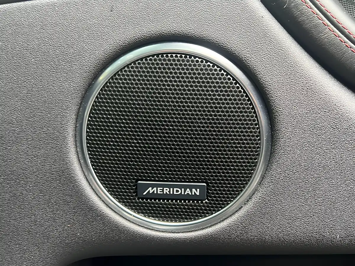 Used 2020 Land Rover Discovery Sport R-Dynamic Hse Stornoway Grey - Interior and Exterior details 15