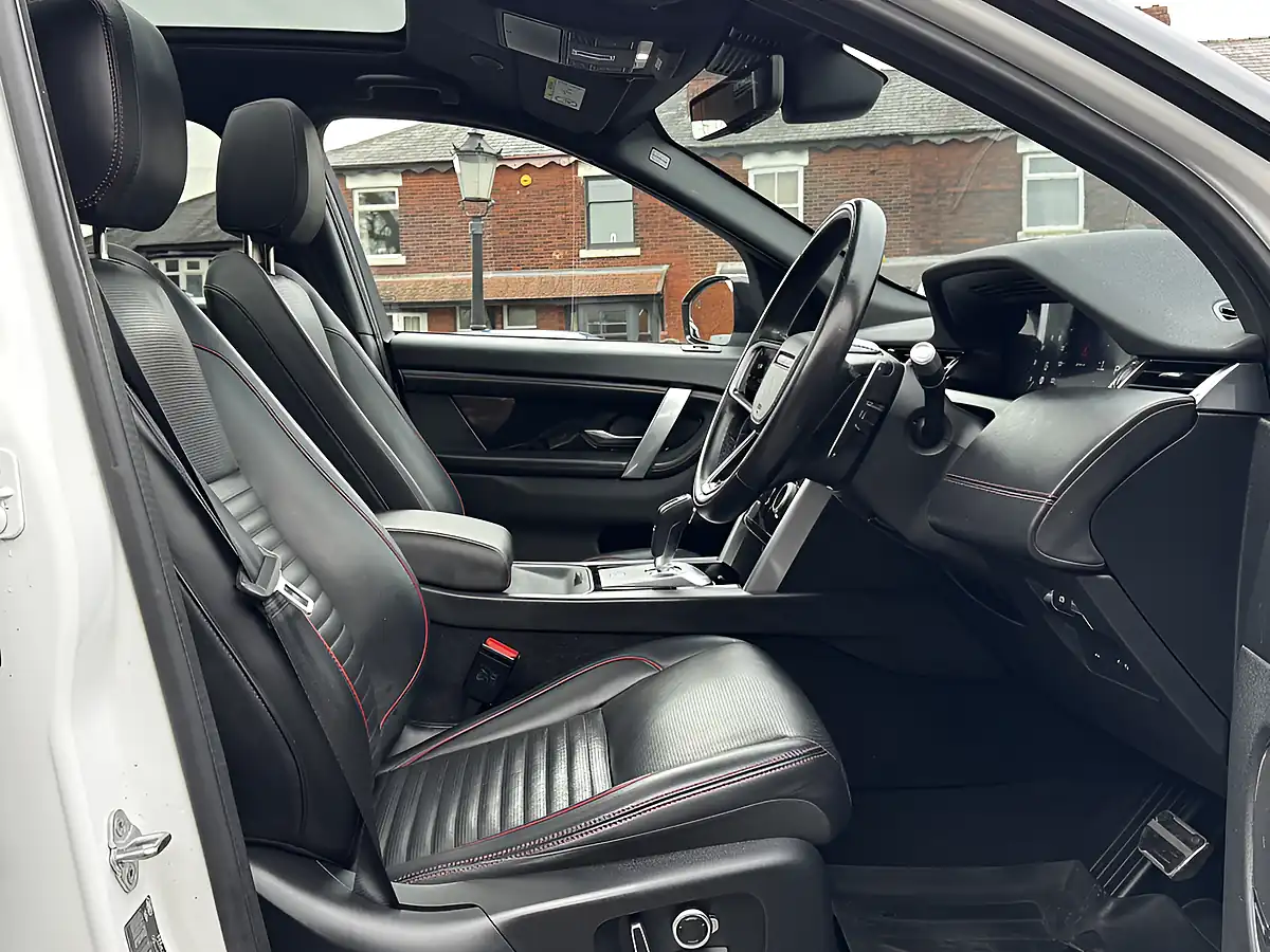 Used 2020 Land Rover Discovery Sport R-Dynamic Hse White - Interior and Exterior details 13