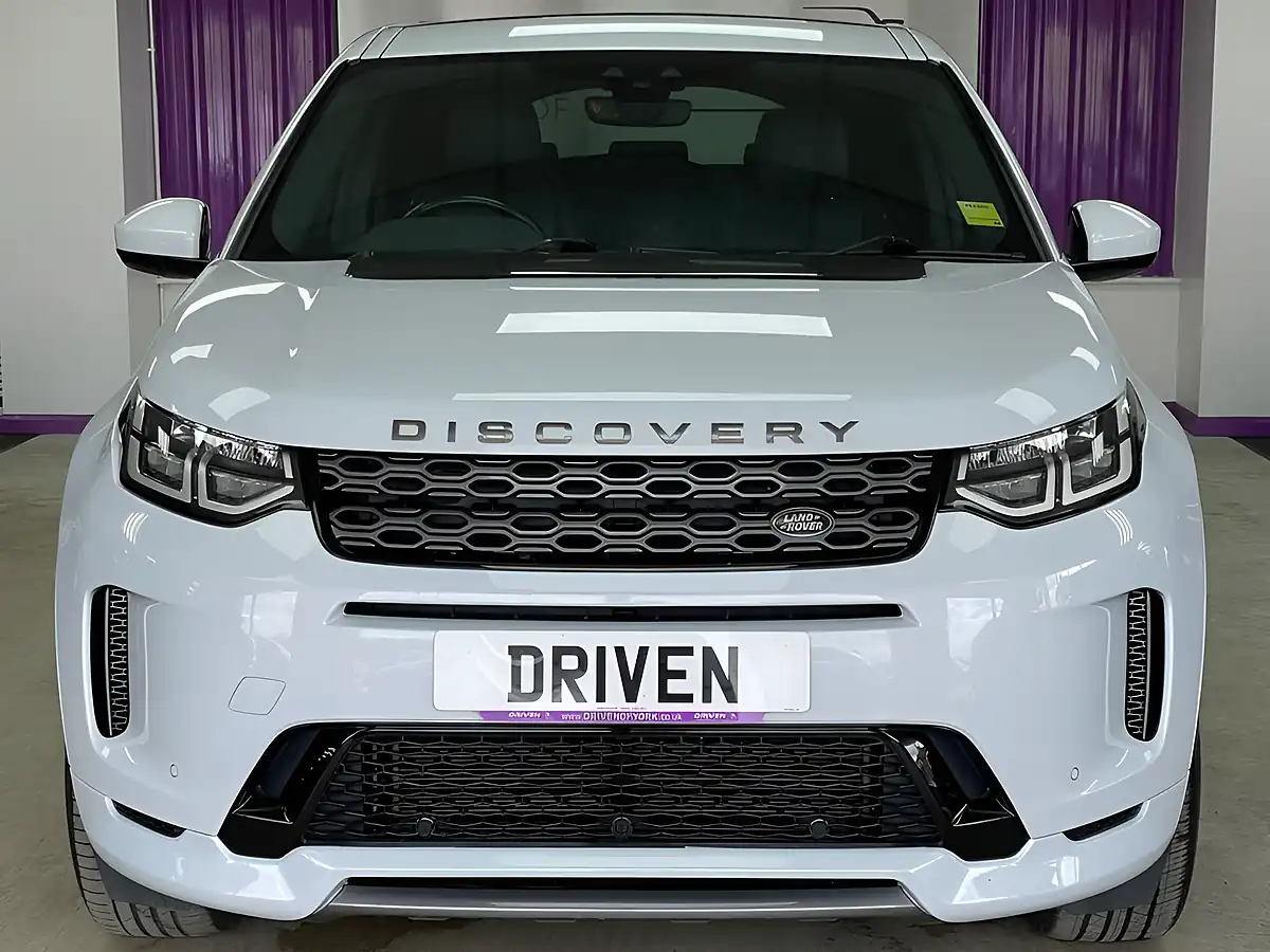 Used 2020 Land Rover Discovery Sport R-Dynamic S White - Interior and Exterior details 6
