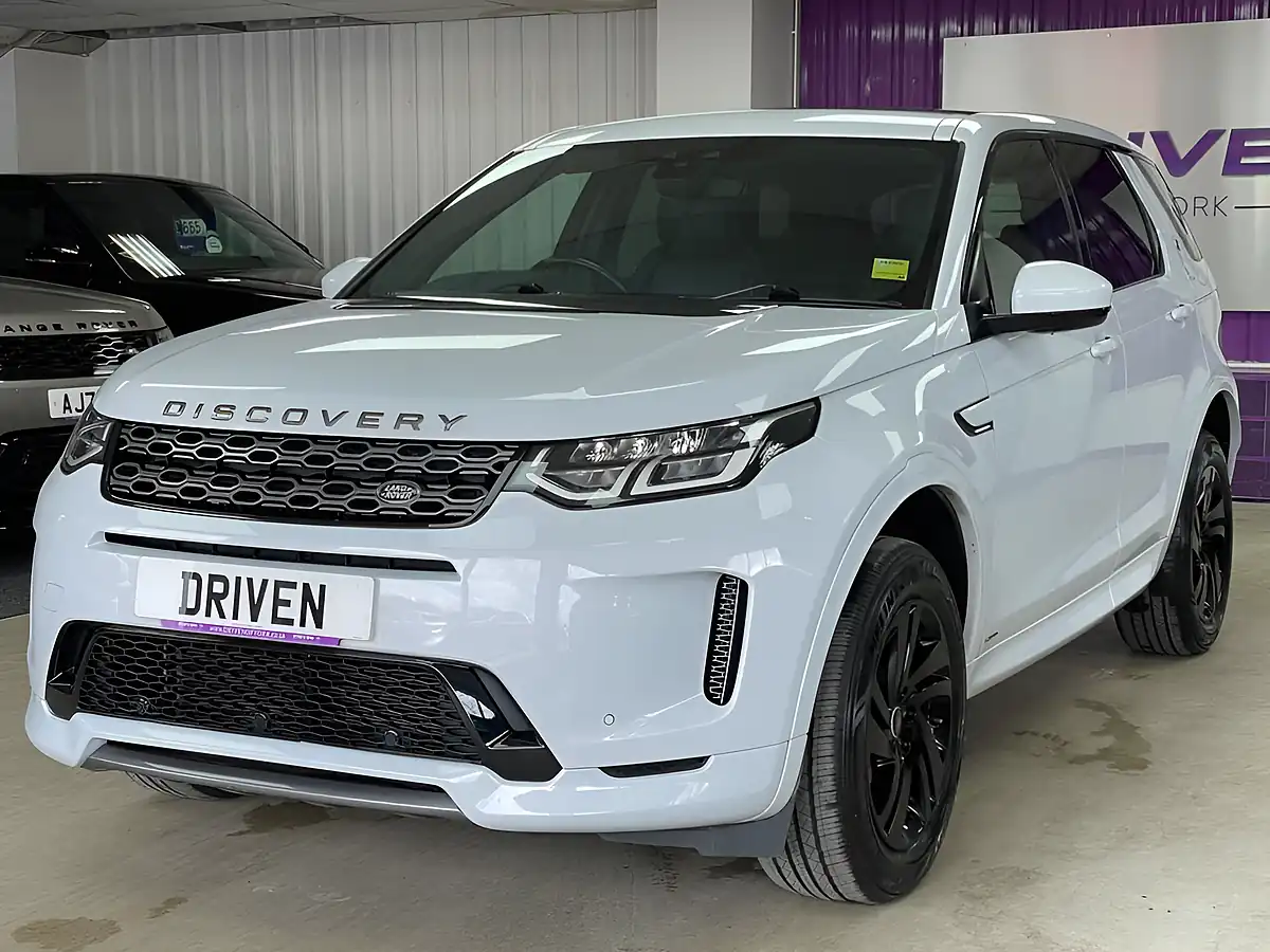 Used 2020 Land Rover Discovery Sport R-Dynamic S White - Interior and Exterior details 7