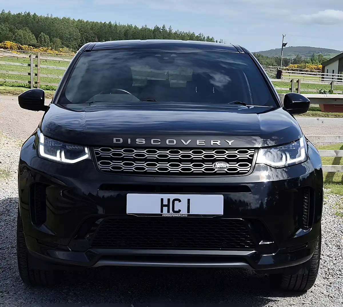 Used 2020 Land Rover Discovery Sport R-Dynamic Se Black - Interior and Exterior details 5