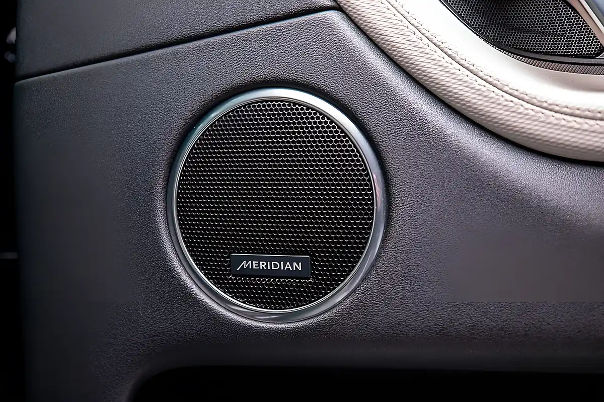 Used 2020 Land Rover Discovery Sport R-Dynamic Se Blue - Interior and Exterior details 18