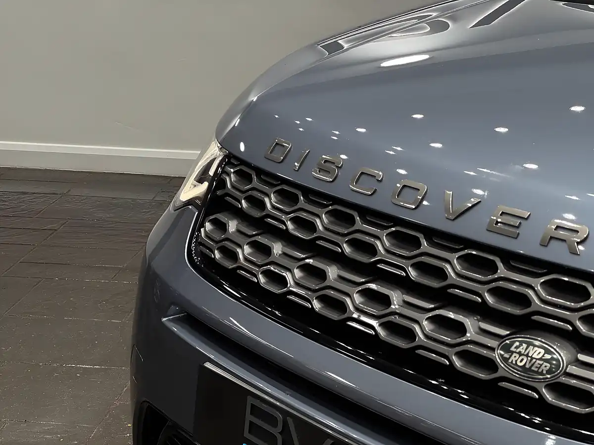 Used 2020 Land Rover Discovery Sport R-Dynamic Se Blue - Interior and Exterior details 9