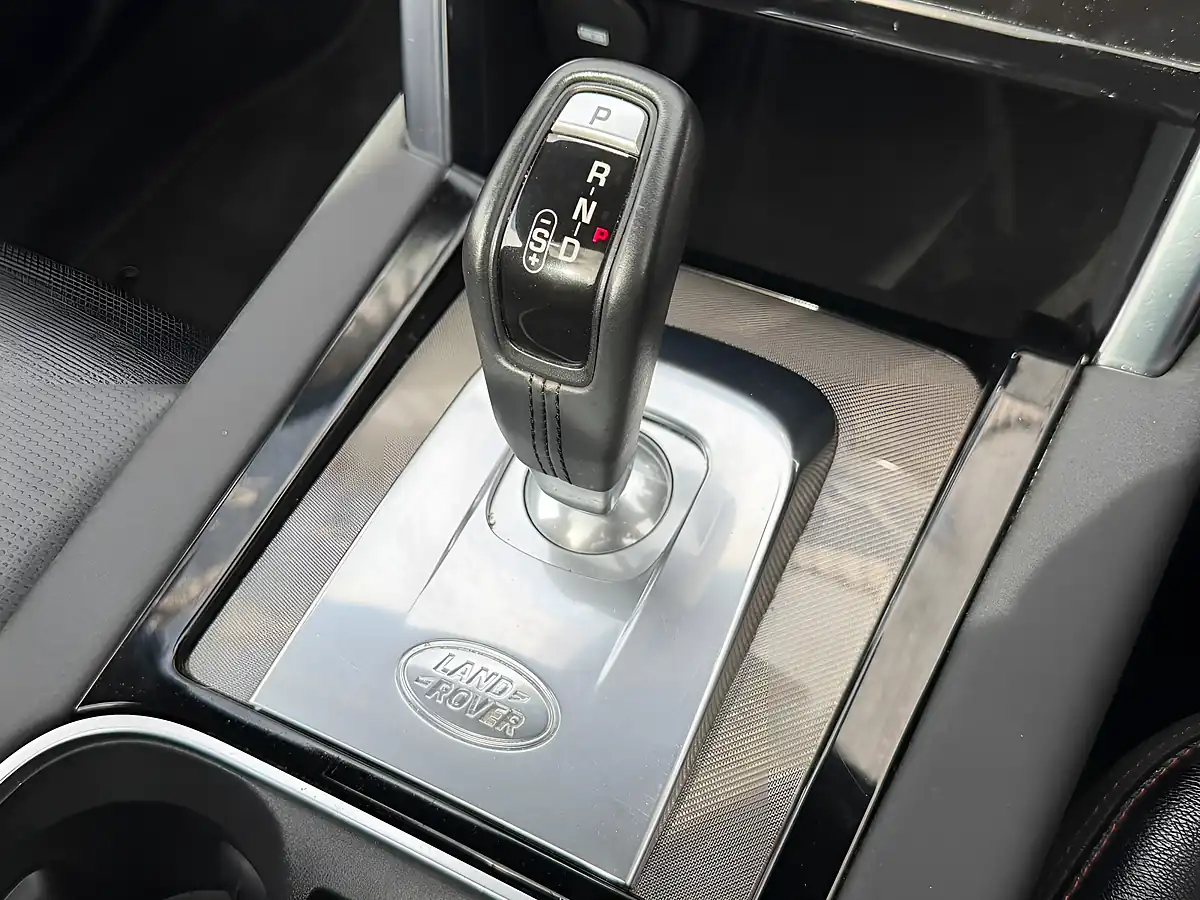 Used 2020 Land Rover Discovery Sport R-Dynamic Se Silver - Interior and Exterior details 7