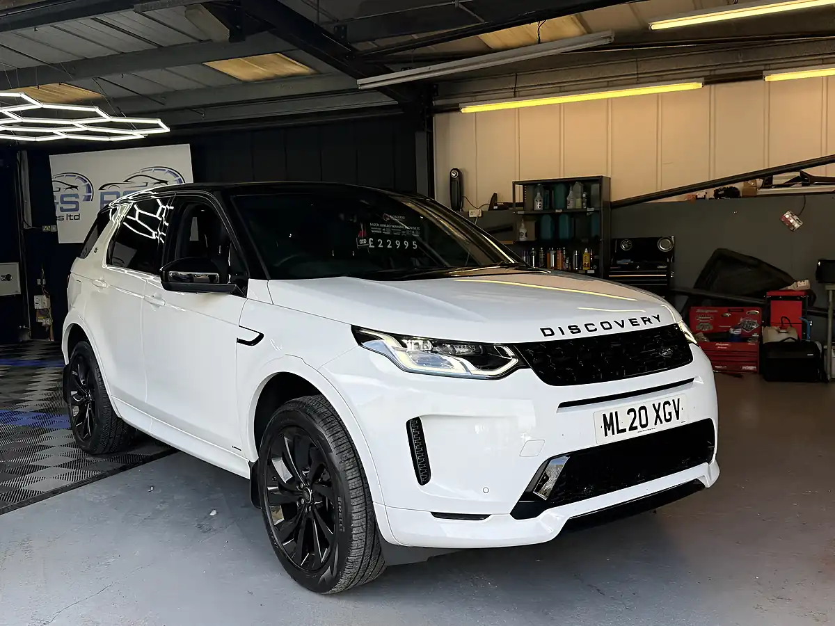 Used 2020 Land Rover Discovery Sport R-Dynamic Se White - Interior and Exterior details 4