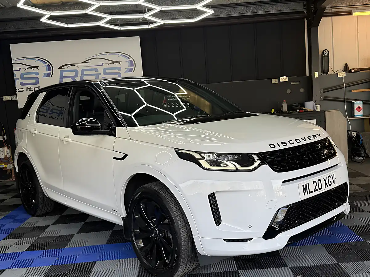 Used 2020 Land Rover Discovery Sport R-Dynamic Se White - Interior and Exterior details 9