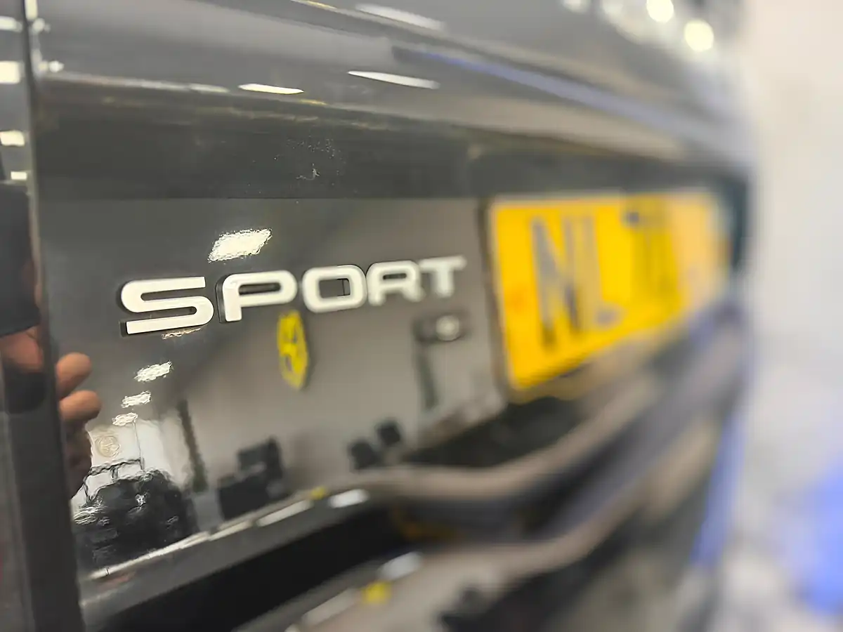 Used 2020 Land Rover Discovery Sport S Black - Interior and Exterior details 10