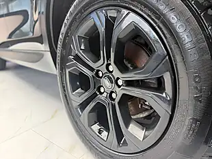 Used 2020 Land Rover Discovery Sport S Black - Interior and Exterior details 11