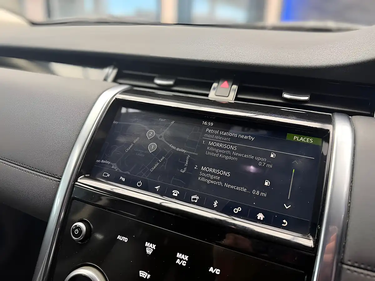 Used 2020 Land Rover Discovery Sport S Black - Interior and Exterior details 17