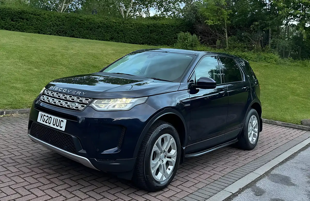 Used 2020 Land Rover Discovery Sport S Blue - Interior and Exterior details 7