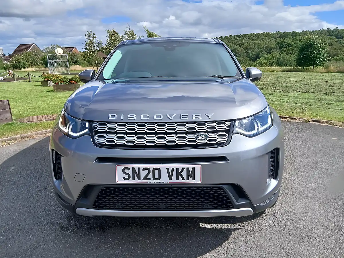 Used 2020 Land Rover Discovery Sport Se Grey - Interior and Exterior details 3