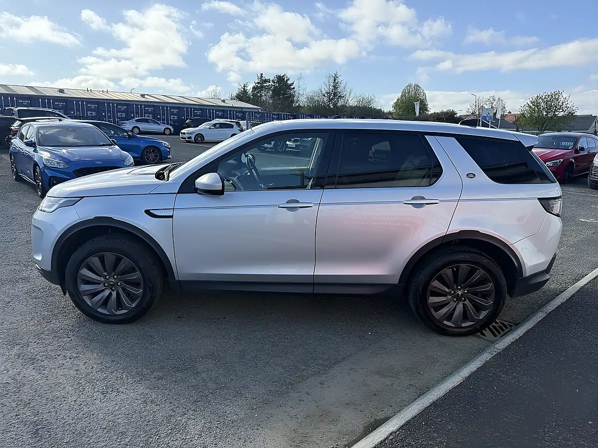 Used 2020 Land Rover Discovery Sport Se Silver - Interior and Exterior details 6