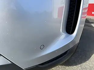 Used 2020 Land Rover Discovery Sport Se Silver - Interior and Exterior details 8