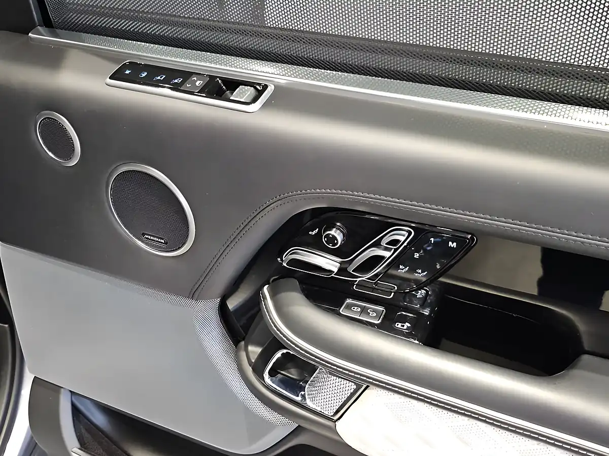 Used 2020 Land Rover Range Rover Autobiography Eiger Grey Metallic - Interior and Exterior details 19