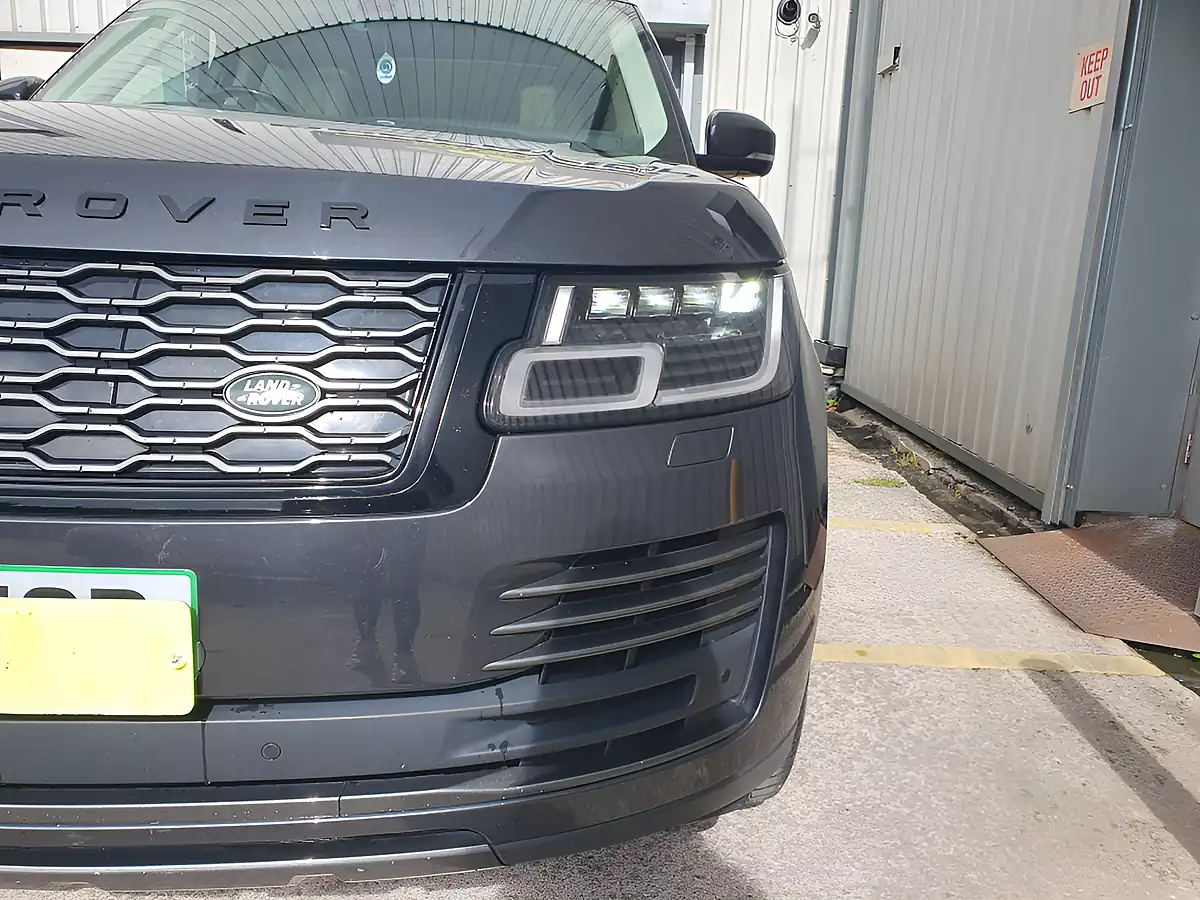 Used 2020 Land Rover Range Rover Autobiography Grey - Interior and Exterior details 10