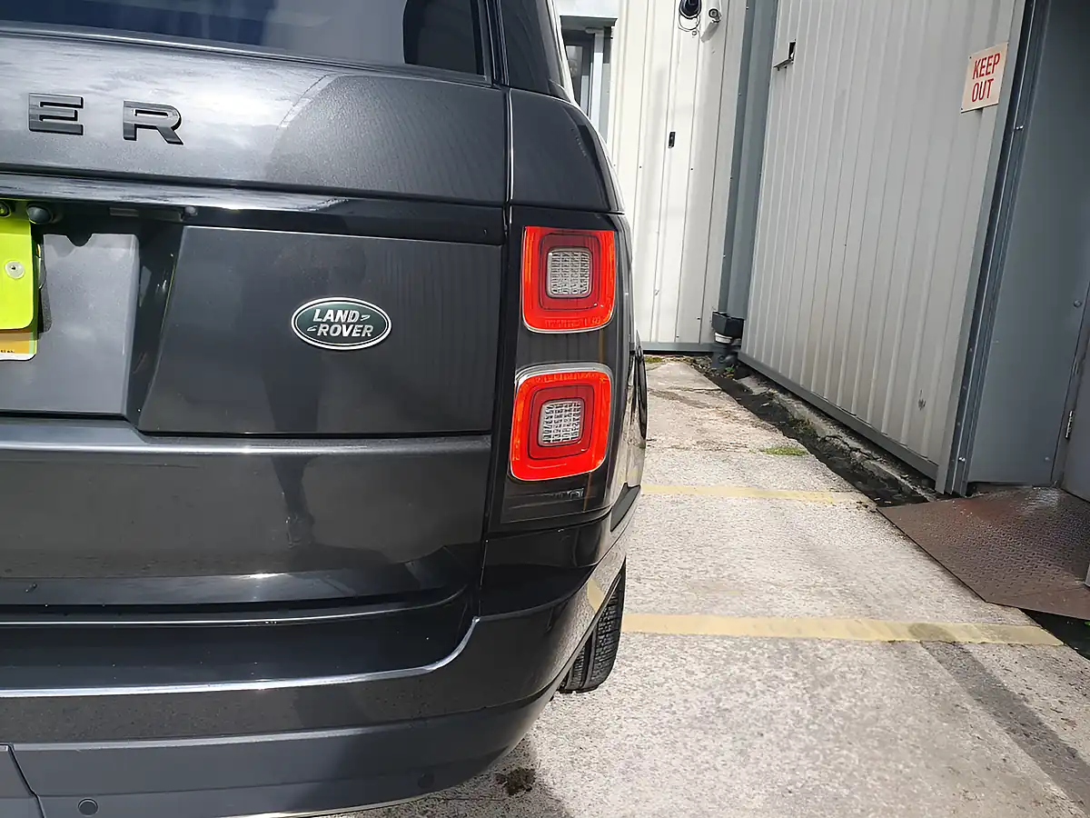 Used 2020 Land Rover Range Rover Autobiography Grey - Interior and Exterior details 11