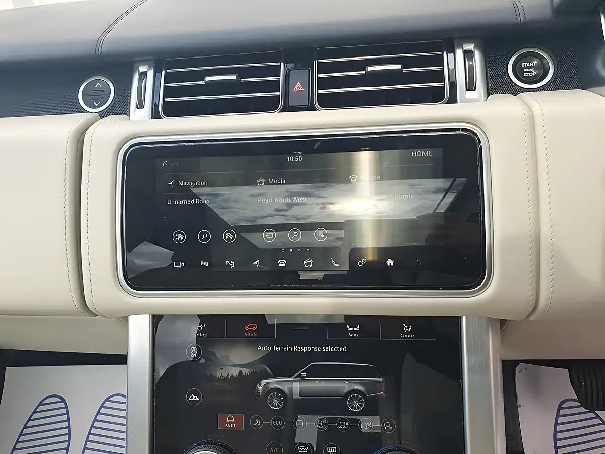 Used 2020 Land Rover Range Rover Autobiography Grey - Interior and Exterior details 13