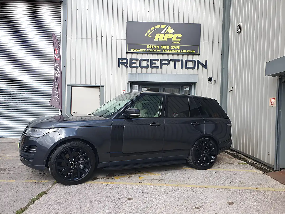 Used 2020 Land Rover Range Rover Autobiography Grey - Interior and Exterior details 5