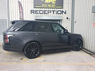 Used 2020 Land Rover Range Rover Autobiography Grey - Interior and Exterior details 7