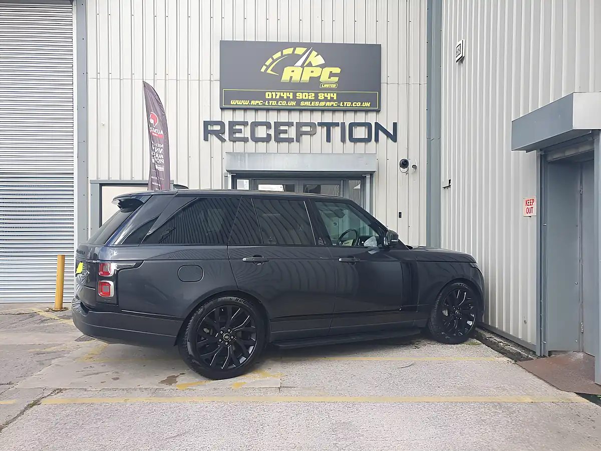 Used 2020 Land Rover Range Rover Autobiography Grey - Interior and Exterior details 8