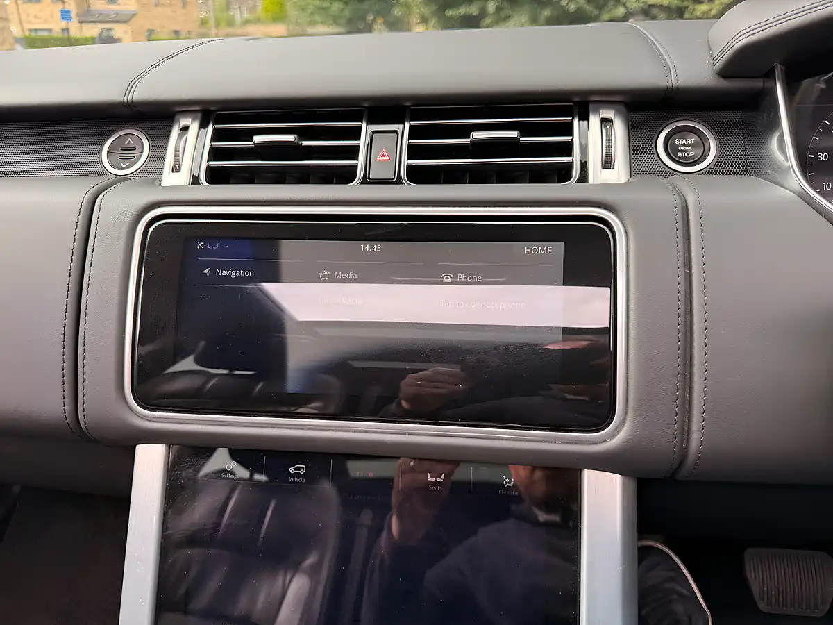 Used 2020 Land Rover Range Rover Autobiography Santorini Black - Interior and Exterior details 14