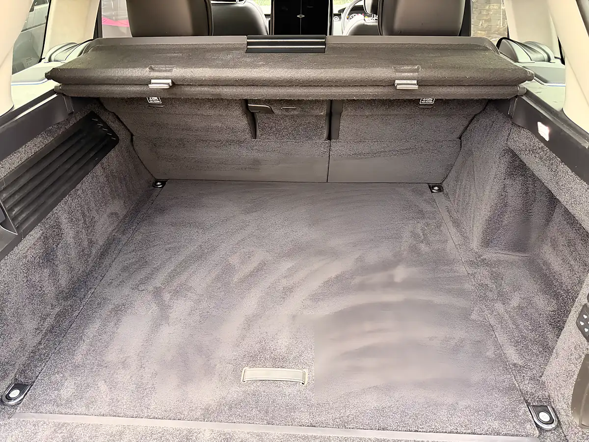 Used 2020 Land Rover Range Rover Autobiography Santorini Black - Interior and Exterior details 20